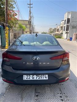 هیوندای ئەلەنترا